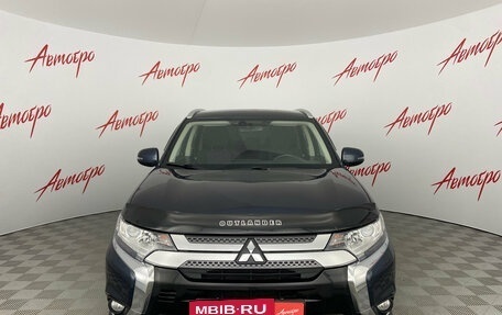 Mitsubishi Outlander III рестайлинг 3, 2019 год, 1 975 000 рублей, 8 фотография