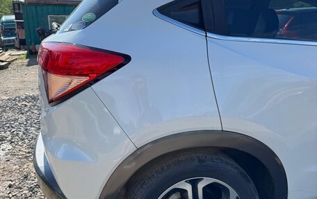 Honda Vezel, 2015 год, 1 650 000 рублей, 4 фотография
