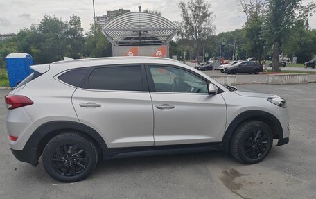Hyundai Tucson III, 2017 год, 2 000 000 рублей, 4 фотография