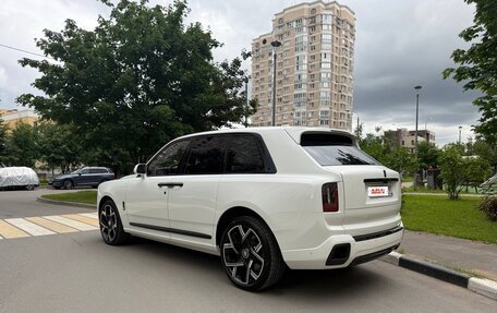 Rolls-Royce Cullinan, 2025 год, 56 000 000 рублей, 2 фотография