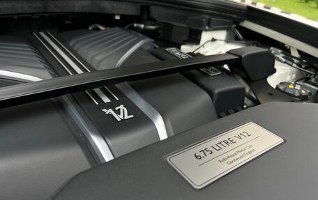 Rolls-Royce Cullinan, 2025 год, 56 000 000 рублей, 14 фотография