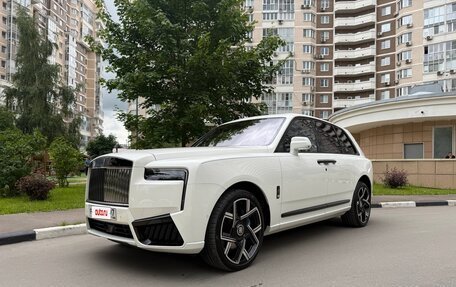 Rolls-Royce Cullinan, 2025 год, 56 000 000 рублей, 6 фотография
