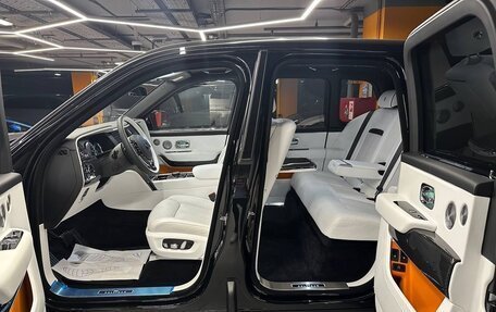 Rolls-Royce Cullinan, 2024 год, 41 900 000 рублей, 7 фотография