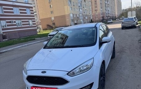 Ford Focus III, 2017 год, 980 000 рублей, 2 фотография