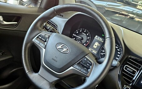Hyundai Solaris II рестайлинг, 2022 год, 2 029 000 рублей, 23 фотография