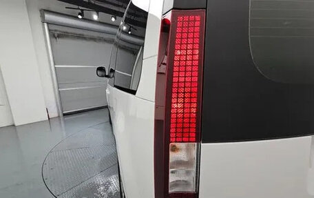 Hyundai Staria, 2025 год, 4 236 066 рублей, 12 фотография