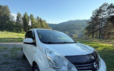 Nissan Note II рестайлинг, 2013 год, 975 000 рублей, 10 фотография