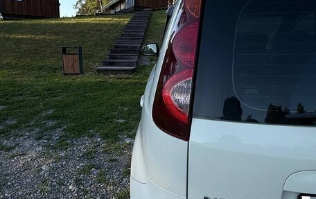 Nissan Note II рестайлинг, 2013 год, 975 000 рублей, 14 фотография