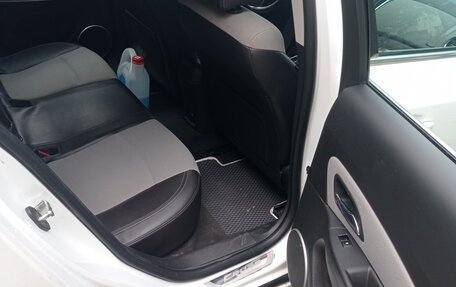 Chevrolet Cruze II, 2013 год, 680 000 рублей, 6 фотография