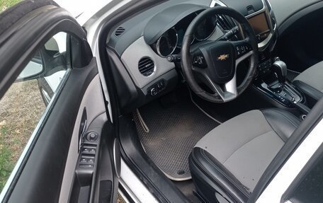 Chevrolet Cruze II, 2013 год, 680 000 рублей, 8 фотография