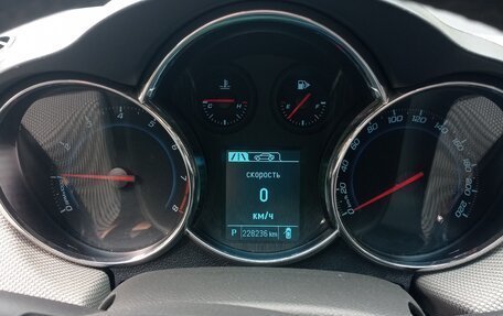 Chevrolet Cruze II, 2013 год, 680 000 рублей, 10 фотография