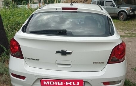 Chevrolet Cruze II, 2013 год, 680 000 рублей, 3 фотография