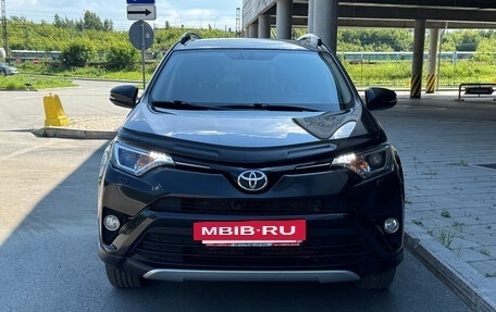 Toyota RAV4, 2016 год, 2 250 000 рублей, 3 фотография