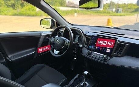 Toyota RAV4, 2016 год, 2 250 000 рублей, 10 фотография