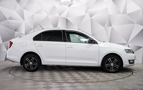 Skoda Rapid I, 2018 год, 970 000 рублей, 6 фотография