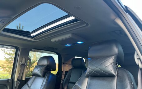 Chevrolet Tahoe III, 2011 год, 1 800 000 рублей, 8 фотография