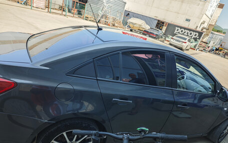 Chevrolet Cruze II, 2013 год, 700 000 рублей, 3 фотография