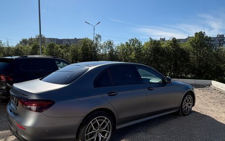 Mercedes-Benz E-Класс, 2021 год, 5 500 000 рублей, 4 фотография