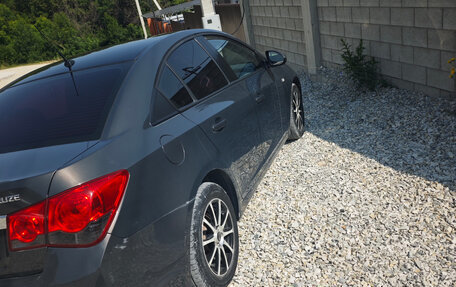 Chevrolet Cruze II, 2013 год, 700 000 рублей, 9 фотография