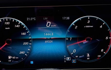 Mercedes-Benz E-Класс, 2021 год, 5 500 000 рублей, 15 фотография