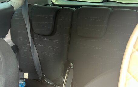 Toyota Yaris III рестайлинг, 2008 год, 560 000 рублей, 9 фотография