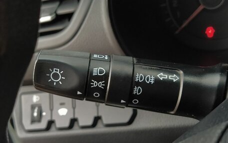 KIA Rio III рестайлинг, 2011 год, 800 000 рублей, 9 фотография