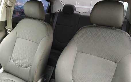 KIA Rio III рестайлинг, 2011 год, 800 000 рублей, 18 фотография