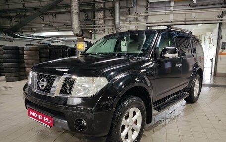 Nissan Pathfinder, 2007 год, 949 000 рублей, 1 фотография