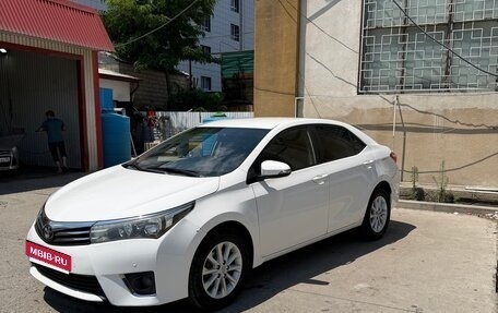 Toyota Corolla, 2013 год, 950 000 рублей, 2 фотография