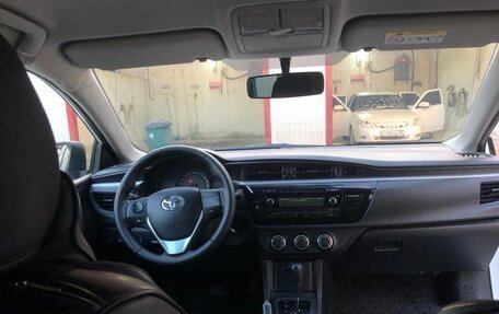 Toyota Corolla, 2013 год, 950 000 рублей, 6 фотография