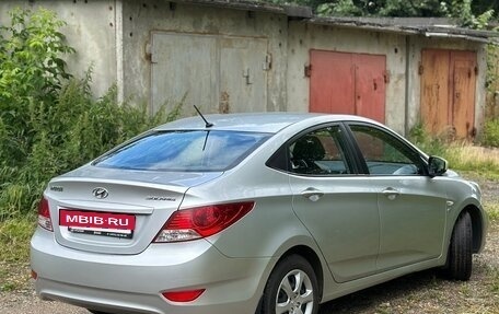 Hyundai Solaris II рестайлинг, 2013 год, 999 000 рублей, 4 фотография