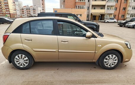 KIA Rio II, 2010 год, 570 000 рублей, 2 фотография