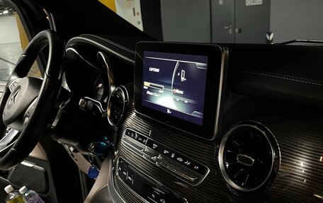 Mercedes-Benz V-Класс, 2019 год, 5 950 000 рублей, 10 фотография