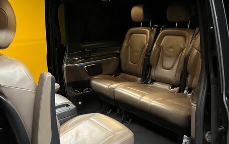 Mercedes-Benz V-Класс, 2019 год, 5 950 000 рублей, 13 фотография