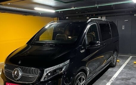 Mercedes-Benz V-Класс, 2019 год, 5 950 000 рублей, 3 фотография