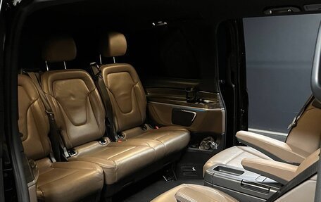 Mercedes-Benz V-Класс, 2019 год, 5 950 000 рублей, 14 фотография