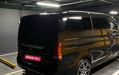 Mercedes-Benz V-Класс, 2019 год, 5 950 000 рублей, 21 фотография