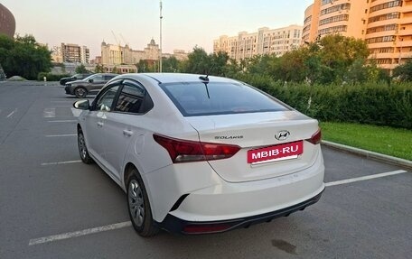 Hyundai Solaris II рестайлинг, 2021 год, 980 000 рублей, 5 фотография
