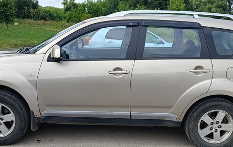 Mitsubishi Outlander III рестайлинг 3, 2007 год, 870 000 рублей, 7 фотография