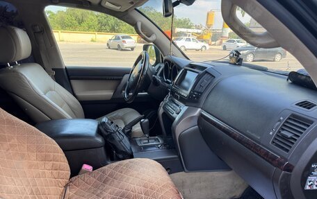 Toyota Land Cruiser 200, 2010 год, 3 200 000 рублей, 8 фотография