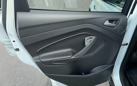 Ford Kuga III, 2016 год, 900 000 рублей, 17 фотография