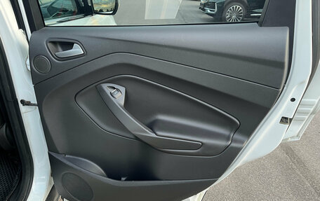 Ford Kuga III, 2016 год, 900 000 рублей, 19 фотография