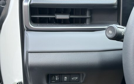 Toyota RAV4, 2026 год, 4 120 000 рублей, 16 фотография