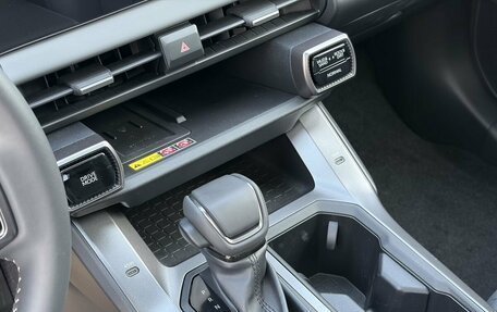 Toyota RAV4, 2026 год, 4 120 000 рублей, 17 фотография