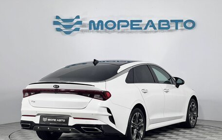 KIA K5, 2021 год, 2 350 000 рублей, 5 фотография