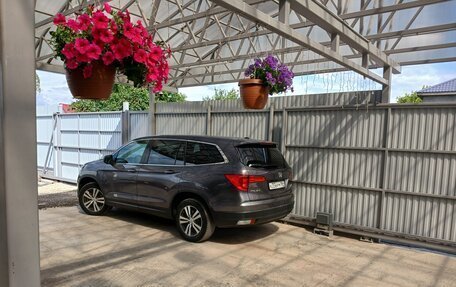 Honda Pilot III рестайлинг, 2017 год, 2 750 000 рублей, 2 фотография