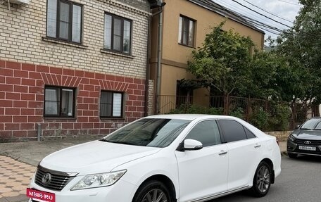 Toyota Camry, 2012 год, 1 630 000 рублей, 3 фотография