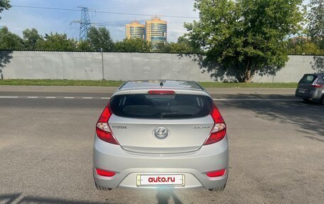 Hyundai Solaris II рестайлинг, 2014 год, 945 000 рублей, 8 фотография