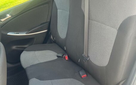Hyundai Solaris II рестайлинг, 2014 год, 945 000 рублей, 17 фотография
