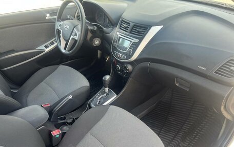 Hyundai Solaris II рестайлинг, 2014 год, 945 000 рублей, 14 фотография